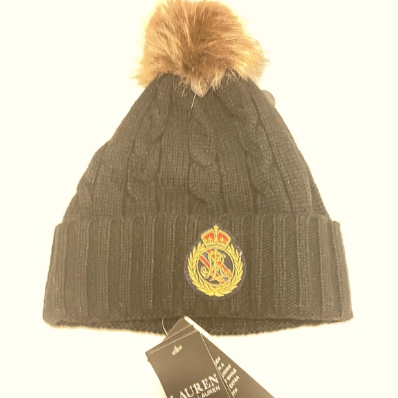 Ralph Lauren Women's Cable-Knit Crest-Patch Pom-Pom Hat, Black - Picture 3 of 4